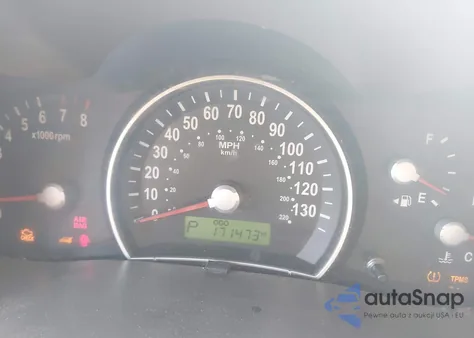 2010 Kia Sedona Lx z USA, uszkodzony, nr VIN KNDMG4C36A6334221